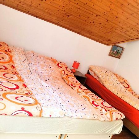 Balatonfoeldvar Centrum Apartmanok Buitenkant foto